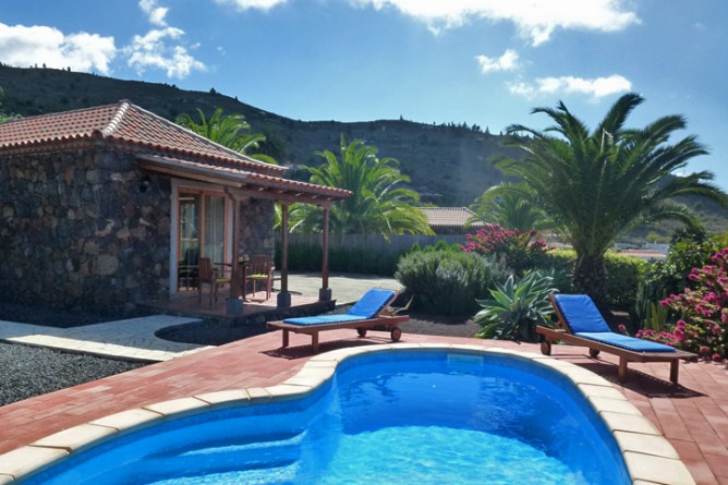 La Palma alquiler de chalets de vacaciones Tijarafe - Finca con piscina