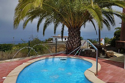 Alquiler de casa de campo con piscina en La Punta - Campana Vieja