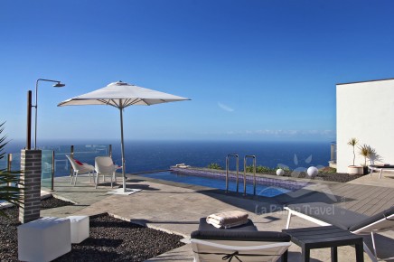 Poolterrasse mit Meerblick - Finca-Urlaub auf La Palma, Kanaren - Villa Balcon del Mar